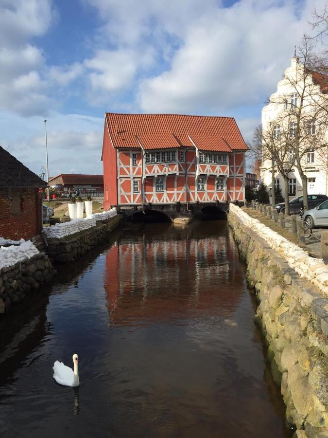 Emilias Hues, Reethaus In Der Bucht Von Wismar Zierow Eksteriør bilde